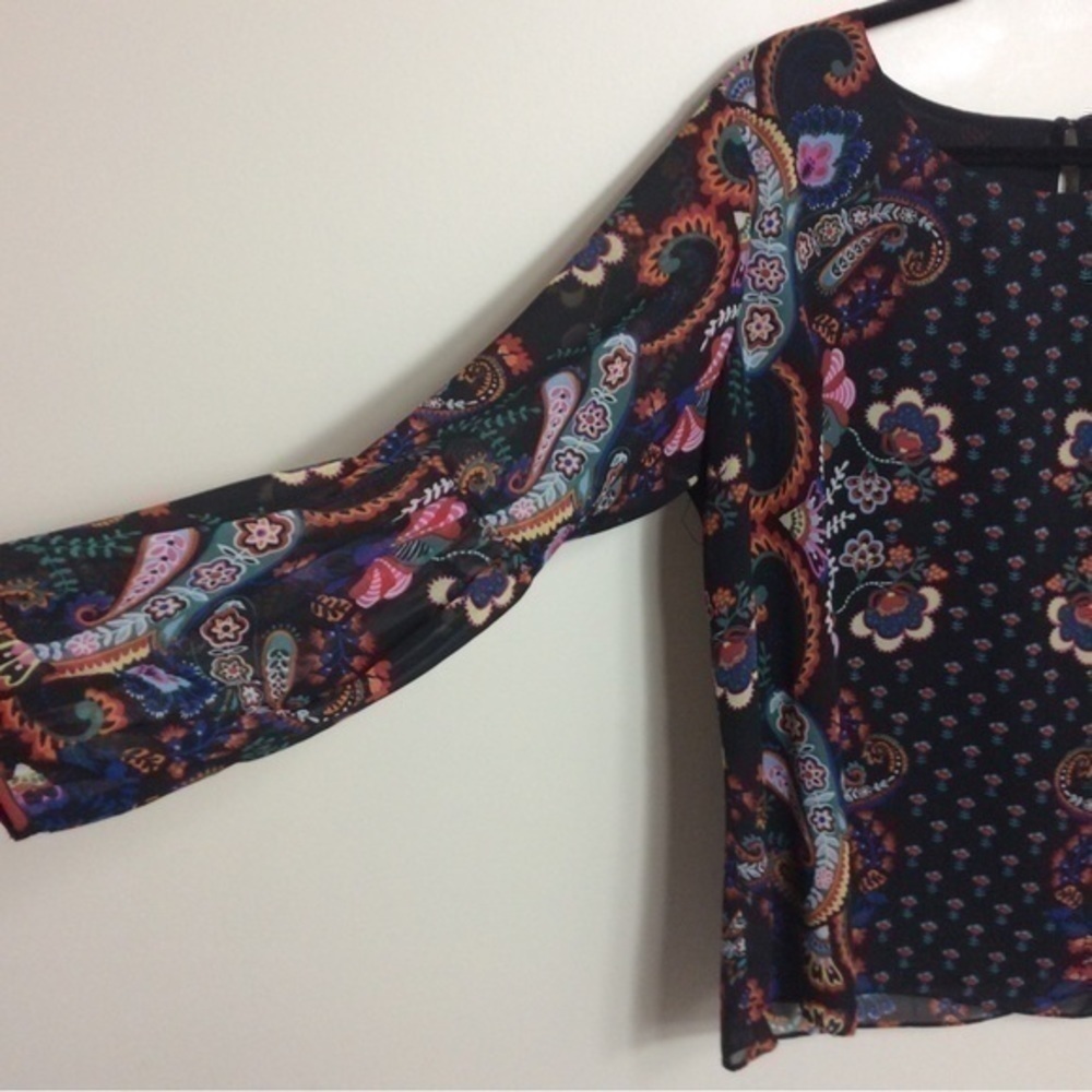 ๐3/$20!
Zac & Rachel black flora Crepe Chiffon Blouse. XL - Picture 5 of 7